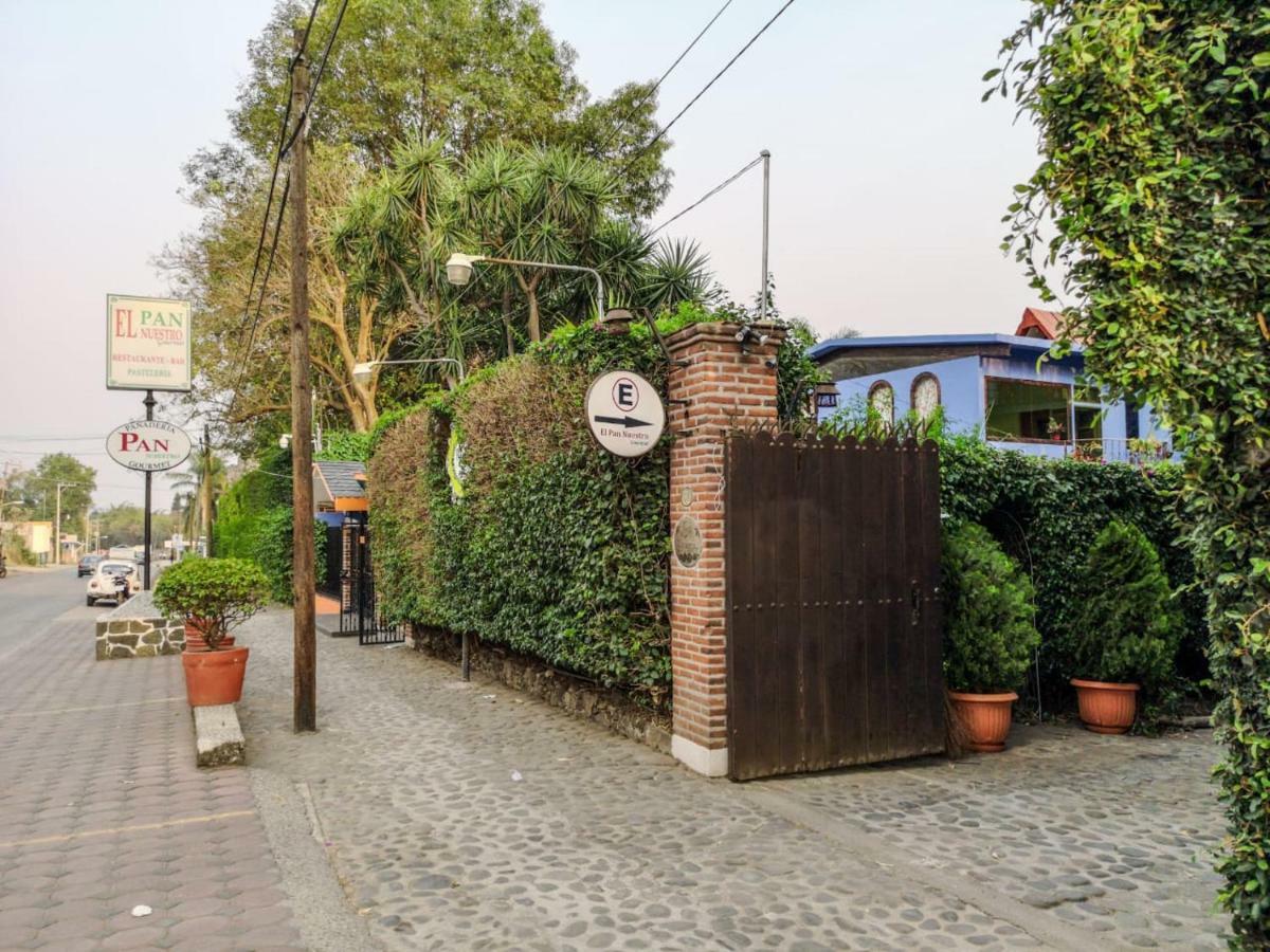 Hotel El Pan Nuestro Tepoztlan Bagian luar foto